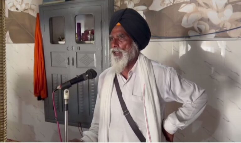 ਗੁਰਦਾਸਪੁਰ ਦੇ ਸਰਹੱਦੀ ਪਿੰਡਾਂ ਅੰਦਰ ਜੰਗ ਦੀਆਂ ਚਰਚਾਵਾਂ ਕਾਰਨ ਸਹਿਮ/ ਪਿੰਡਾਂ ਦੇ ਗੁਰਦੁਆਰਾ ਸਾਹਿਬਾਨ ਤੋਂ ਚੁਕੰਨੇ ਰਹਿਣ ਦੀ ਅਨਾਊਸਮੈਂਟ/ ਪਹਿਰੇ ਲਾ ਰਹੇ ਨੌਜਵਾਨ, ਜੰਗ ਨਾ ਲੱਗਣ ਦੀ ਕਾਮਨਾ ਕਰ ਰਹੇ ਲੋਕ