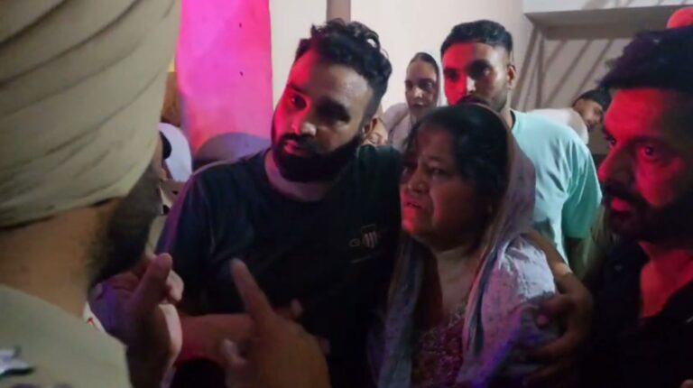 ਦੋਰਾਹਾ ਦੇ ਪਿੰਡ ਰਾਮਪੁਲ ’ਚ ਪੁਲਿਸ ਕਾਂਸਟੇਬਲ ਦੀ ਗੋਲੀ ਲੱਗਣ ਕਾਰਨ ਮੌਤ/ ਕਿਸੇ ਜਾਣਕਾਰ ਦੇ ਘਰ ਅੰਦਰ ਸਰਵਿਸ ਪਿਸਟਲ ਤੋਂ ਚੱਲੀ ਗੋਲੀ/ ਮ੍ਰਿਤਕ ਦੇ ਪਰਿਵਾਰ ਨੇ ਲਾਏ ਗੰਭੀਰ ਇਲਜ਼ਾਮ, ਪੁਲਿਸ ਕਰ ਰਹੀ ਜਾਂਚ