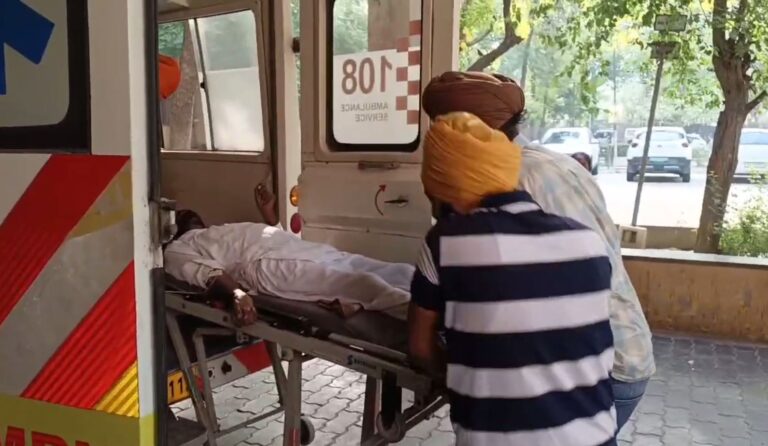 ਅੰਮ੍ਰਿਤਸਰ ’ਚ ਜ਼ਹਿਰੀਲੀ ਸ਼ਰਾਬ ਨੇ ਬੁਝਾਏ ਕਈ ਘਰਾਂ ਦੇ ਚਿਰਾਗ/  15 ਲੋਕਾਂ ਦੀ ਹੋਈ ਮੌਤ, 6 ਦਾ ਚੱਲ ਰਿਹਾ ਇਲਾਜ਼/ ਪੁਲਿਸ ਨੇ ਕਈ ਜਣਿਆਂ ਨੂੰ ਹਿਰਾਸਤ ’ਚ ਲੈ ਕੇ ਜਾਂਚ ਕੀਤੀ ਸ਼ੁਰੂ