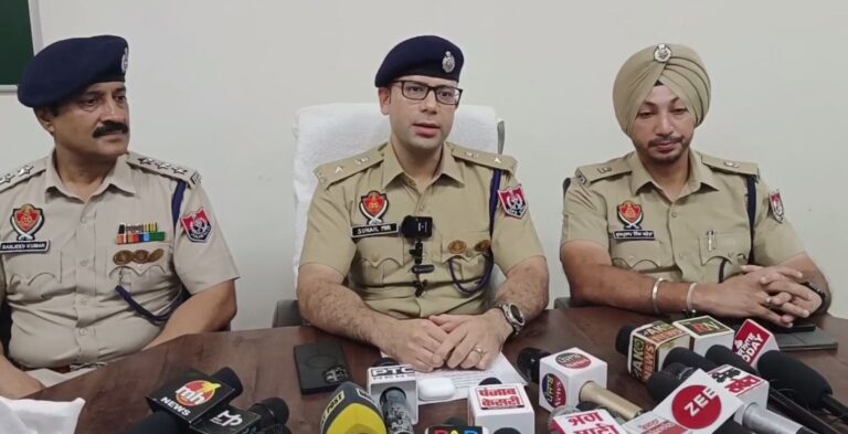 ਬਟਾਲਾ ’ਚ ਪੁਲਿਸ ਦੇ ਅਤਿਵਾਦੀਆਂ ਵਿਚਾਲੇ ਮੁਕਾਬਲਾ/ ਦਹਿਸ਼ਤਗਰਦ ਮਾਡਿਊਲ ਦੇ 6 ਮੈਂਬਰਾਂ ਨੂੰ ਕੀਤਾ ਗ੍ਰਿਫ਼ਤਾਰ/  ਮੁਕਾਬਲੇ ’ਚ ਇਕ ਜ਼ਖਮੀ, 30 ਬੋਰ ਦਾ ਪਿਸਟਲ ਵੀ ਬਰਾਮਦ