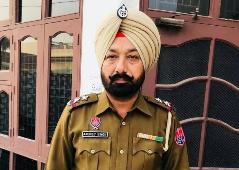 ਸਿੱਧੂ ਮੂਸੇਵਾਲਾ ਕਤਲ ਕੇਸ ਦੇ ਜਾਂਚ ਅਧਿਕਾਰੀ ਅੰਗਰੇਜ਼ ਸਿੰਘ ਦੀ ਮੌਤ/ ਬਿਮਾਰੀ ਦੇ ਚਲਦਿਆਂ ਲੁਧਿਆਣਾ ਦੇ ਨਿੱਜੀ ਹਸਪਤਾਲ ਲਿਆ ਆਖਰੀ ਸਾਹ/ ਮੂਸੇਵਾਲਾ ਕਤਲ ਕਾਂਢ ਵੇਲੇ ਥਾਣਾ ਸਿਟੀ-1 ਵਿਖੇ ਇੰਚਾਰਜ ਵਜੋਂ ਸੀ ਤੈਨਾਤ