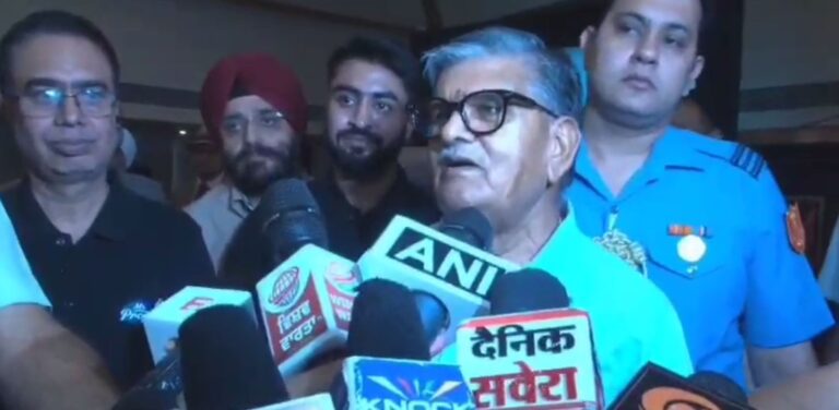 ਅੰਮ੍ਰਿਤਸਰ ਬਲਾਸਟ ਨੂੰ ਲੈ ਕੇ ਰਾਜਪਾਲ ਕਟਾਰੀਆਂ ਦਾ ਵੱਡਾ ਬਿਆਨ/ ਏਜੰਸੀਆਂ ਵੱਲੋਂ ਮਾਹੌਲ ਖਰਾਬ ਕਰਨ ਦੀਆਂ ਹੋ ਰਹੀਆਂ ਕੋਸ਼ਿਸ਼ਾਂ/ ਕਿਹਾ, ਏਜੰਸੀਆਂ ਦੇ ਮਨਸੂਬੇ ਕਾਮਯਾਬ ਨਹੀਂ ਹੋਵਾਂਗੇ…