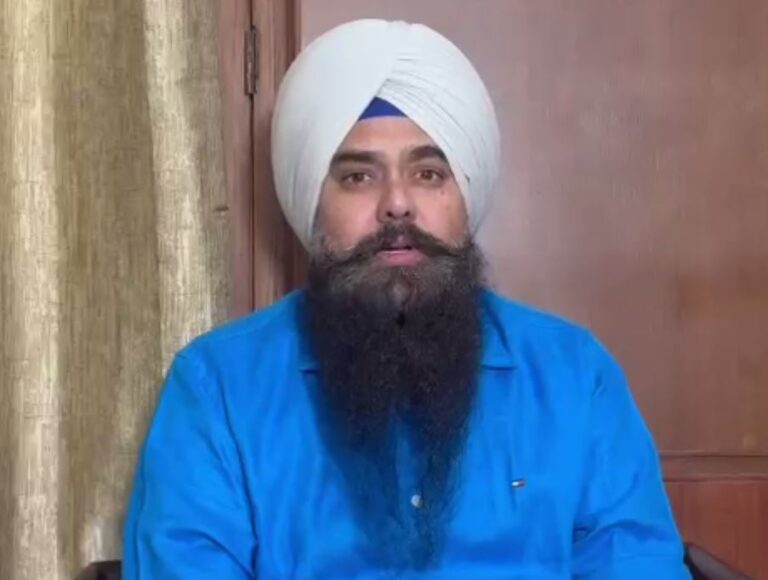 ਮਲਵਿੰਦਰ ਕੰਗ ਦਾ ਯੂਨੀਵਰਸਿਟੀ ਨਾਮ ਬਦਲੀ ਬਾਰੇ ਵੱਡਾ ਬਿਆਨ/ ਕਾਂਗਰਸੀ ਸਾਂਸਦ ’ਤੇ ਲਾਏ ਭਾਜਪਾ ਦੀ ਬੋਲੀ ਬੋਲਣ ਦੇ ਇਲਜ਼ਾਮ/ ਪੰਜਾਬ ਦੇ ਭਾਜਪਾ ਆਗੂਆਂ ਤੋਂ ਆਪਣੀ ਸਥਿਤੀ ਸਪੱਸ਼ਟ ਕਰਨ ਕੀਤੀ ਮੰਗ