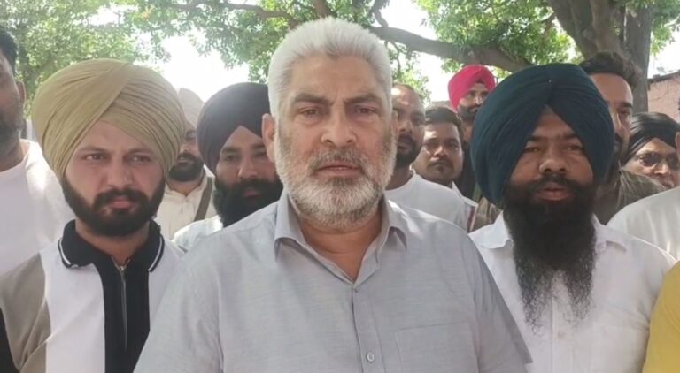 ਨੰਗਲ ਡੈਮ ਧਰਨੇ ’ਚ ਕੈਬਨਿਟ ਮੰਤਰੀਆਂ ਦਾ ਆਉਣਾ ਜਾਰੀ/ ਅੱਧੀ ਦਰਜਨ ਤੋਂ ਵਧੇਰੇ ਮੰਤਰੀਆਂ ਨੇ ਕੀਤੀ ਸ਼ਮੂਲੀਅਤ/ ਪਾਣੀਆਂ ਦੀ ਰਾਖੀ ਲਈ ਕਿਸੇ ਵੀ ਹੱਦ ਤਕ ਜਾਣ ਦਾ ਅਹਿਦ