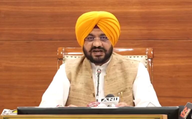 ਪੰਜਾਬ ਅੰਦਰ ਲੱਗਣਗੇ ਪਰਾਲੀ ਤੋਂ ਬਾਲਣ ਬਣਾਉਣ ਵਾਲੇ ਪ੍ਰੋਜੈਕਟ/ ਬੋਇਲਰਾਂ ਅੰਦਰ ਹੋਵੇਗੀ ਪਰਾਲੀ ਤੋਂ ਬਣੇ ਬਾਲਣ ਦੀ ਵਰਤੋਂ/ ਲੱਕੜ ਤੇ ਕੋਇਲੇ ਦੀ ਥਾਂ ਲਵੇਗਾ ਪਰਾਲੀ ਤੋਂ ਬਣਿਆ ਇਹ ਬਾਲਣ