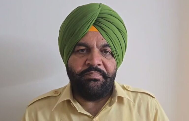 ਸਾਂਸਦ ਗੁਰਜੀਤ ਔਜਲਾ ਵੱਲੋਂ ਭਾਰਤੀ ਫੌਜ ਦਾ ਧੰਨਵਾਦ/ ਗੁਰੂ ਨਗਰੀ ਨੂੰ ਪਾਕਿ ਹਮਲੇ ਤੋਂ ਬਚਾਉਣ ਲਈ ਕੀਤਾ ਸਲੂਟ/ ਗੁਆਢੀ ਮੁਲਕ ਦੀ ਘਟੀਆ ਮਾਨਸਿਕਤਾ ਦੀ ਕੀਤੀ ਨਿਖੇਧੀ