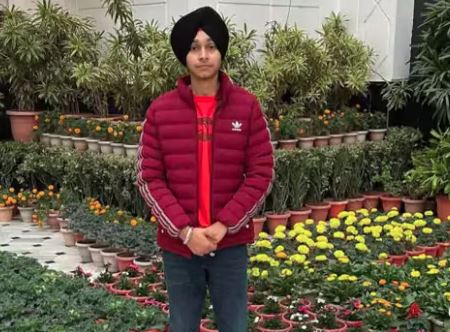 ਗੁਰਦਾਸਪੁਰ ਨਾਲ ਸਬੰਧਤ ਵਿਦਿਆਰਥੀ ਵੱਲੋਂ ਬਿਹਾਰ ’ਚ ਖੁਦਕੁਸ਼ੀ/ ਐਮਬੀਬੀਐਸ ਦੀ ਕਰ ਰਿਹਾ ਸੀ ਪੜ੍ਹਾਈ, ਹੋਸਟਲ ’ਚੋਂ ਮਿਲੀ ਲਾਸ਼/ ਪੜ੍ਹਾਈ ਕਾਰਨ ਪ੍ਰੇਸ਼ਾਨ ਹੋਣ ਦਾ ਸ਼ੱਕ, ਪਰਿਵਾਰ ਦਾ ਰੋ ਰੋ ਬੂਰਾ ਹਾਲ