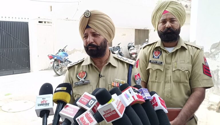 ਮੋਗਾ ’ਚ ਪਤੀ ਨੇ ਪਤਨੀ ਨੂੰ ਗੋਲੀ ਮਾਰ ਕੇ ਉਤਾਰਿਆ ਮੌਤ ਦੇ ਘਾਟ/ ਘਰੇਲੂ ਕਲੇਸ਼ ਦੇ ਚਲਦਿਆਂ ਵਾਪਰੀ ਘਟਨਾ/ ਮੁਲਜ਼ਮ ਫਰਾਰ, ਪੁਲਿਸ ਕਰ ਰਹੀ ਮਾਮਲੇ ਦੀ ਜਾਂਚ