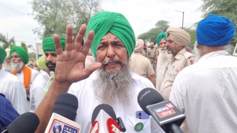 ਫਰੀਦਕੋਟ ’ਚ ਕਿਸਾਨਾਂ ਦਾ ਸਰਕਾਰੀ ਸਮਾਗਮ ਦੌਰਾਨ ਹੰਗਾਮਾ/ ਮੰਤਰੀ ਭੁੱਲਰ ਤੇ ਸਪੀਕਰ ਸੰਧਵਾਂ ਤੋਂ ਸਵਾਲ ਪੁੱਛਣ ਦੀ ਕੋਸ਼ਿਸ਼/  ਪੁਲਿਸ ਨੇ ਰਸਤੇ ’ਚ ਰੋਕ ਕੇ ਹਿਰਾਸਤ ’ਚ ਲਏ ਕਿਸਾਨ