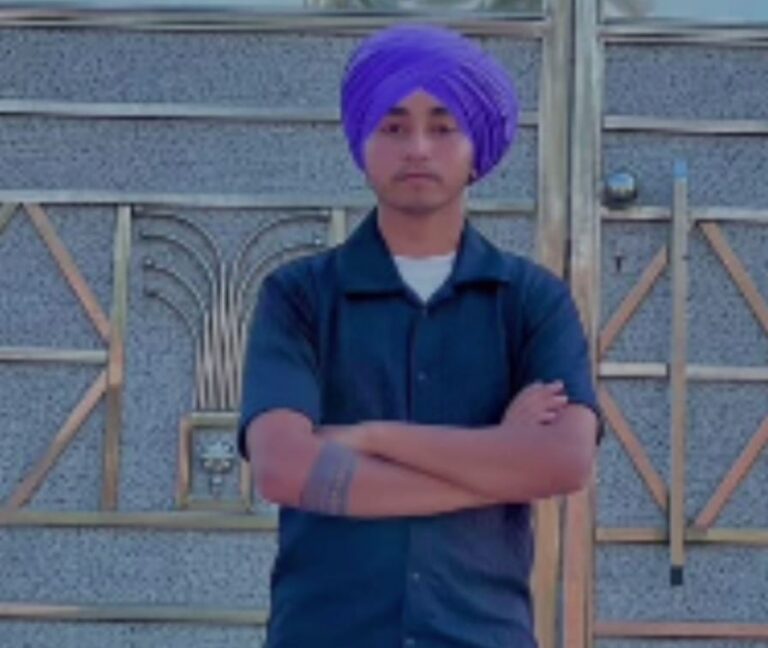 ਗੁਰਦਾਸਪੁਰ ਪੁਲਿਸ ਜਾਸੂਸੀ ਦੇ ਦੋਸ਼ਾਂ ਹੇਠ ਫੜੇ ਸੁਖਪ੍ਰੀਤ ਦਾ ਮਾਮਲਾ/ ਪਰਿਵਾਰ ਨੇ ਮੀਡੀਆ ਸਾਹਮਣੇ ਆ ਕੇ ਰੱਖਿਆ ਆਪਣਾ ਪੱਖ/ ਪੁਲਿਸ ਦਾਅਵਿਆਂ ਦਾ ਕੀਤਾ ਖੰਡਨ, ਦੋਸ਼ਾਂ ਨੂੰ ਦੱਸਿਆ ਬੇਬੁਨਿਆਦ