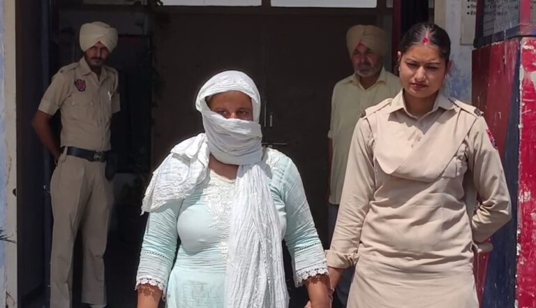 ਸੰਗਰੂਰ ਹਸਪਤਾਲ ’ਚ ਬੱਚਾ ਚੋਰੀ ਕਰਦੀ ਔਰਤ ਕਾਬੂ/ ਲੋਕਾਂ ਨੇ ਰੰਗੇ ਹੱਥੇ ਫੜ ਕੇ ਕੀਤਾ ਪੁਲਿਸ ਹਵਾਲੇ/ ਸੁਰੱਖਿਆ ਪ੍ਰਬੰਧਾਂ ’ਤੇ ਉੱਠੇ ਸਵਾਲ, ਪੁਲਿਸ ਕਰ ਰਹੀ ਜਾਂਚ