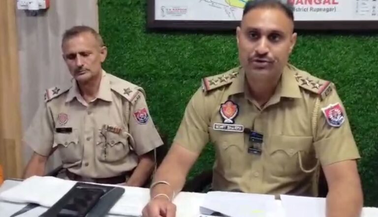 ਨੰਗਲ ਪੁਲਿਸ ਵੱਲੋਂ ਨਸ਼ੇ ਸਮੇਤ 5 ਮੁਲਜਮ ਕਾਬੂ/ ਕਾਰ ’ਚੋਂ ਬਰਾਮਦ ਹੋਇਆ 150 ਨਸ਼ੀਲਾ ਪਦਾਰਥ/ ਪੁਲਿਸ ਨੇ ਮਾਮਲਾ ਦਰਜ ਕਰ ਕੇ ਕਾਰਵਾਈ ਕੀਤੀ ਸ਼ੁਰੂ