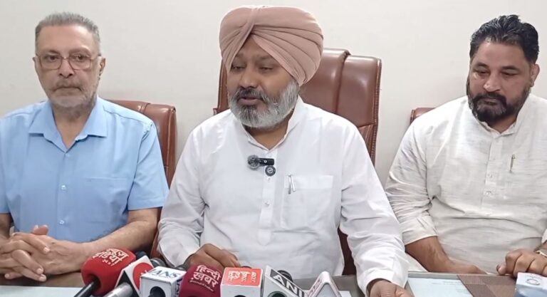 ਵਿੱਤ ਮੰਤਰੀ ਹਰਪਾਲ ਚੀਮਾ ਦਾ ਨਸ਼ਿਆਂ ਨੂੰ ਲੈ ਕੇ ਵੱਡਾ ਬਿਆਨ/  ਨਸ਼ਿਆਂ ਖਿਲਾਫ ਲੜਾਈ ਫੈਸਲਾਕੁੰਨ ਦੌਰ ’ਚ ਪਹੁੰਚਣ ਦਾ ਦਾਅਵਾ/ ਕਿਹਾ, ਨਸ਼ਿਆਂ ਦੇ ਮੁਕੰਮਲ ਖਾਤਮੇ ਲਈ ਇਕਜੁੱਟ ਐ ਸਾਰਾ ਪੰਜਾਬ