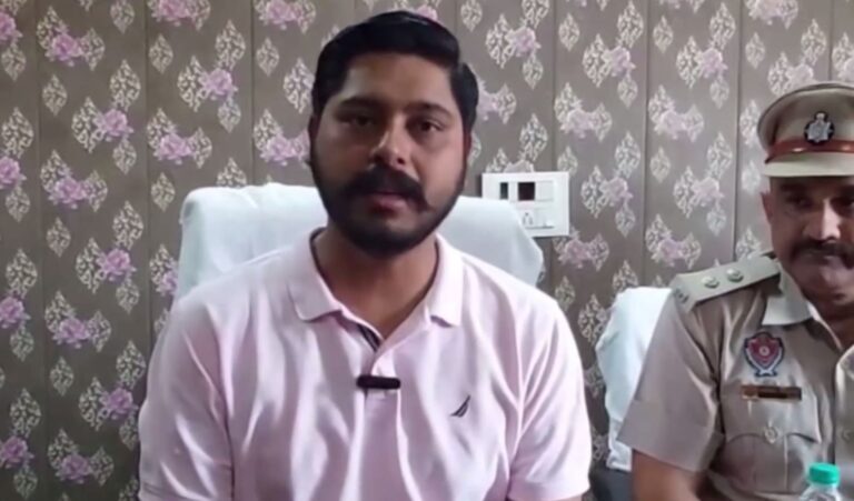 ਬਟਾਲਾ ਨਗਰ ਨਿਗਮ ਨੂੰ ਮਿਲੀ ਨਵੀਂ ਛੋਟੀ ਫਾਇਰ ਬ੍ਰਿਗੇਡ ਗੱਡੀ/ ਹਲਕਾ ਵਿਧਾਇਕ ਅਮਨ ਸ਼ੇਰ ਸਿੰਘ ਸ਼ੈਰੀ ਕਲਸੀ ਨੇ ਕੀਤਾ ਸਪੁਰਦ