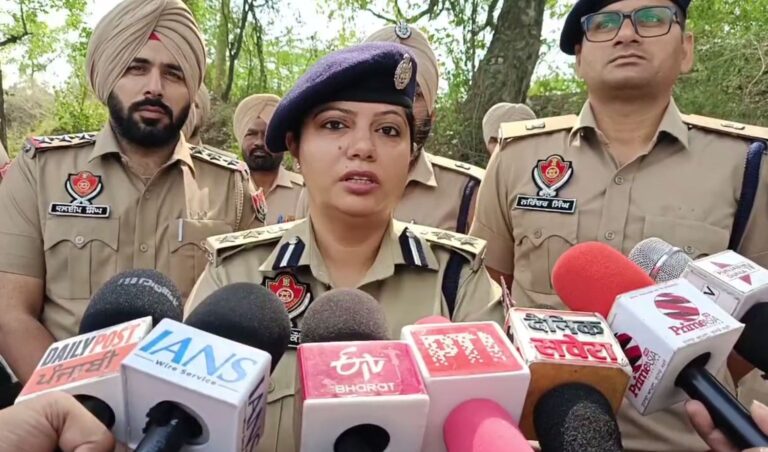 ਬਠਿੰਡਾ ਪੁਲਿਸ ਵੱਲੋਂ ਤਿੰਨ ਲੁਟੇਰਿਆਂ ਦਾ ਐਨਕਾਊਂਟਰ/ ਪੁਲਿਸ ਦੀ ਜਵਾਬੀ ਕਾਰਵਾਈ ਦੌਰਾਨ ਦੋ ਦੇ ਲੱਗੀ ਗੋਲੀ/ ਥਾਣੇਦਾਰ ਦੇ ਵੀ ਲੱਗੀ ਗੋਲੀ, ਤਿੰਨਾਂ ਨੂੰ ਕੀਤਾ ਕਾਬੂ