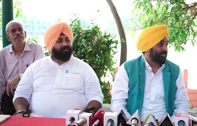 ਨੰਗਲ ਡੈਮ ਪਹੁੰਚੇ ਮੁੱਖ ਮੰਤਰੀ ਮਾਨ ਦਾ ਭਾਜਪਾ ’ਤੇ ਵੱਡਾ ਹਮਲਾ/  ਧੱਕੇ ਨਾਲ ਪਾਣੀ ਖੋਹਣ ਦੀ ਕੋਸ਼ਿਸ਼ ਦੇ ਲਾਏ ਇਲਜ਼ਾਮ/ ਕਿਹਾ, ਜੇਕਰ ਭਾਜਪਾ ਜਿੱਦੀ ਐ ਤਾਂ ਪੰਜਾਬੀ ਵੀ ਘੱਟ ਨਹੀਂ…