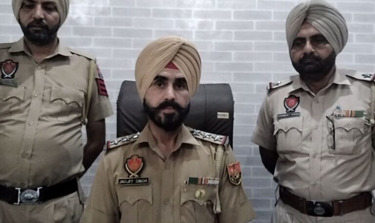 ਬਰਨਾਲਾ ਪੁਲਿਸ ਵੱਲੋਂ ਮੋਟਰ ਸਾਈਕਲ ਚੋਰ ਗਰੋਹ ਦਾ ਪਰਦਾਫਾਸ਼/ ਟੱਲੇਵਾਲ ਪੁਲਿਸ ਨੇ 10 ਚੋਰੀਸ਼ੁਦਾਂ ਮੋਟਰ ਸਾਇਕਲ ਕੀਤੇ ਬਰਾਮਦ/ ਦੋ ਮੁਲਜ਼ਮਾਂ ਨੂੰ ਗ੍ਰਿਫ਼ਤਾਰ ਕਰ ਕੇ ਅਗਲੀ ਕਾਰਵਾਈ ਕੀਤੀ ਸ਼ੁਰੂ