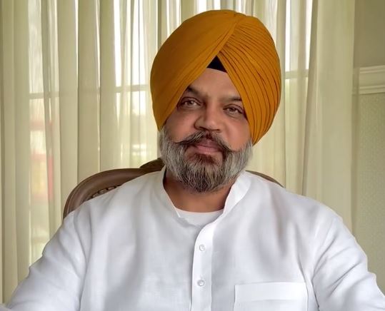 ਮਨਪ੍ਰੀਤ ਇਆਲੀ ਦਾ ਅਕਾਲੀ ਉਮੀਦਵਾਰ ਘੁੰਮਣ ਨੂੰ ਮੋੜਵਾਂ ਜਵਾਬ/ ਦੂਜਿਆਂ ਬਾਰੇ ਝੂਠ ਬੋਲਣ ਦੀ ਥਾਂ ਇਲੈਕਸ਼ਨ ਵੱਲ ਧਿਆਨ ਦੇਣ ਦੀ ਸਲਾਹ