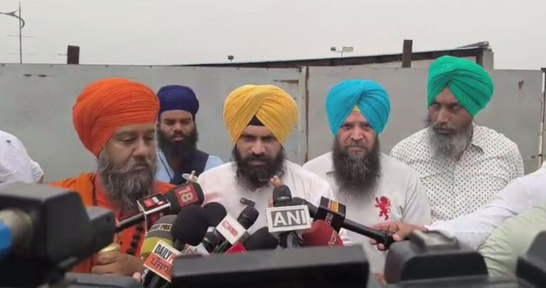 ਪ੍ਰਸ਼ਾਸਨ ਵੱਲੋਂ ਪਾਸਟਰ ਬਜਿੰਦਰ ਖਿਲਾਫ ਐਕਸ਼ਨ ਦੀ ਤਿਆਰੀ/ ਚਰਚ ਨੇੜੇ ਬਣੀ ਗੈਰ ਕਾਨੂੰਨੀ ਉਸਾਰੀ ’ਤੇ ਹੋਵੇਗਾ ਐਕਸ਼ਨ/ ਪ੍ਰਸ਼ਾਸਨ ਦੀਆਂ ਟੀਮਾਂ ਨੇ ਮੌਕੇ ਤੇ ਪਹੁੰਚ ਕੇ ਕਾਰਵਾਈ ਕੀਤੀ ਸ਼ੁਰੂ