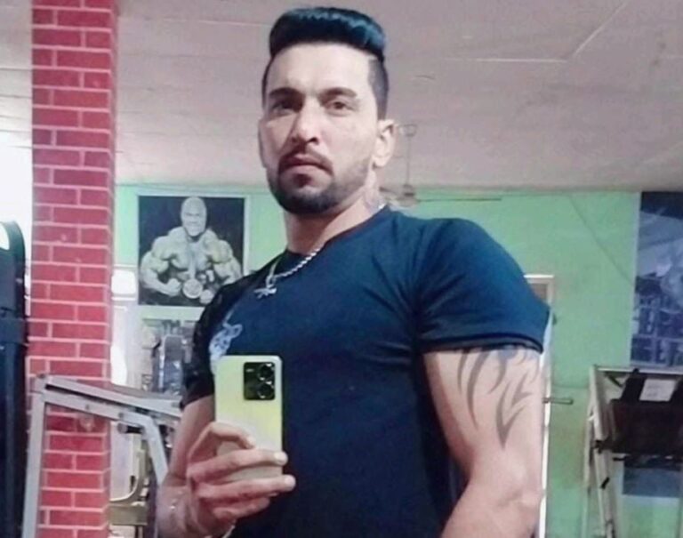 ਹੁਸ਼ਿਆਰਪੁਰ ਦੇ ਟਾਂਡਾ ਉੜਮੜ ’ਚ ਨੌਜਵਾਨ ਵੱਲੋਂ ਖੁਦਕੁਸ਼ੀ/ ਨਸ਼ੇ ਦੀ ਲੱਤ ਕਾਰਨ ਸੀ ਪ੍ਰੇਸ਼ਾਨ/ ਖੁਦ ਦੇ ਗੋਲੀ ਮਾਰ ਕੇ ਸਮਾਪਤ ਕੀਤੀ ਜੀਵਨ ਲੀਲਾ