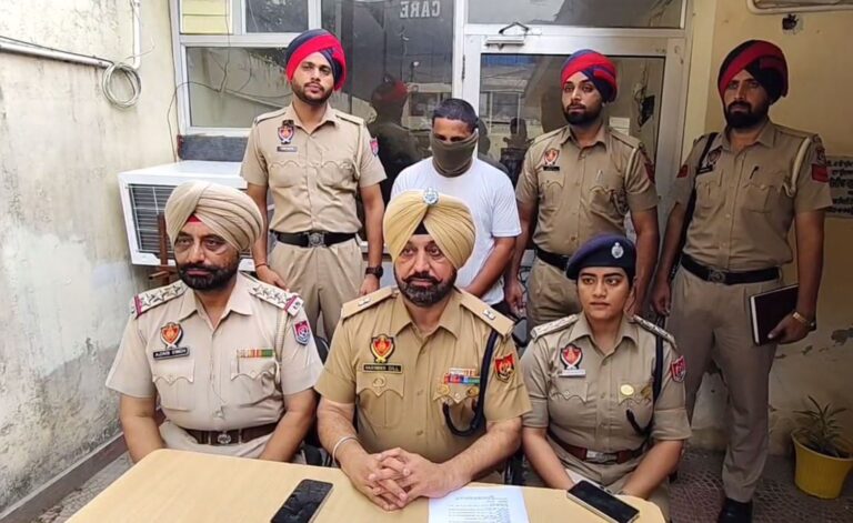 ਜਲੰਧਰ ਪੁਲਿਸ ਵੱਲੋਂ ਕੈਨੇਡਾ ਭੇਜਣ ਫਰਜ਼ੀਵਾੜੇ ਦਾ ਮੁਖ ਮੁਲਜ਼ਮ ਗ੍ਰਿਫਤਾਰ/ 700 ਵਿਦਿਆਰਥੀਆਂ ਨੂੰ ਫਰਜ਼ੀ ਆਫਰ ਲੇਟਰ ਜ਼ਰੀਏ ਭੇਜਿਆ ਸੀ ਕੈਨੇਡਾ