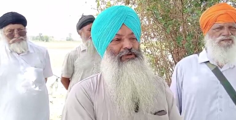 ਤਰਨ ਤਾਰਨ ਦੇ ਪਿੰਡ ਪਹੂਵਿੰਡ ’ਚ ਜ਼ਮੀਨੀ ਵਿਵਾਦ ਭਖਿਆ/ ਦੋਵਾਂ ਧਿਰਾਂ ਨੇ ਇਕ ਦੂਜੇ  ’ਤੇ ਲਾਏ ਧੋਖੇ ਨਾਲ ਜ਼ਮੀਨ ਹਥਿਆਉਣ ਦੇ ਇਲਜ਼ਾਮ/ ਪੁਲਿਸ ਨੇ ਸ਼ਾਂਤ ਕਰਵਾਇਆ ਮਾਮਲਾ, ਦੋਵੇਂ ਧਿਰਾਂ ਨੇ ਮੰਗਿਆ ਇਨਸਾਫ