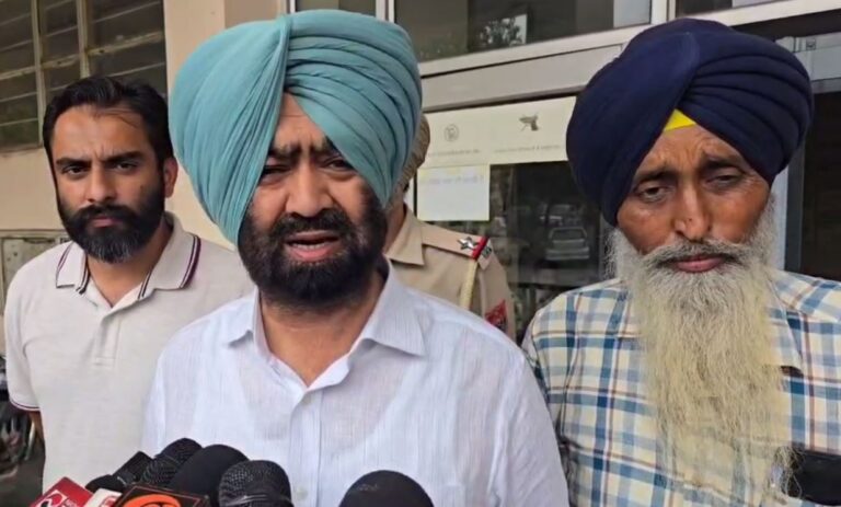 ਬਠਿੰਡਾ ਅਦਾਲਤ ’ਚ ਕਮਲ ਕੌਰ ਕਤਲ ਮਾਮਲੇ ਦੇ ਮੁਲਜ਼ਮਾਂ ਦੀ ਪੇਸ਼ੀ/ ਅਦਾਲਤ ਨੇ ਤਿੰਨ ਦਿਨ ਦੇ ਰਿਮਾਂਡ ’ਤੇ ਭੇਜਿਆ/ ਵਕੀਲ ਖਹਿਰਾ ਨੇ ਸਾਂਝਾ ਕੀਤੀ ਜਾਣਕਾਰੀ