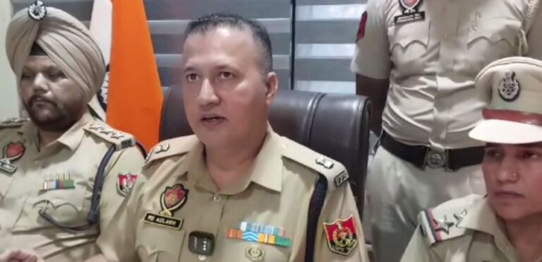 ਮਾਨਸਾ ਪੁਲਿਸ ਵੱਲੋਂ ਕੈਂਚੀਆਂ ਕਤਲ ਮਾਮਲੇ ’ਚ ਤਿੰਨ ਗ੍ਰਿਫਤਾਰ/ ਗਰੁਪ ’ਚੋਂ ਕੱਢਣ ਤੇ ਝਗੜੇ ਦੀ ਰੰਜ਼ਿਸ਼ ਤਹਿਤ ਕੀਤਾ ਸੀ ਕਤਲ/ ਮੁਲਜ਼ਮਾਂ ਨੂੰ ਅਦਾਲਤ ’ਚ ਪੇਸ਼ ਕਰ ਕੇ ਹਾਸਿਲ ਕੀਤਾ ਜਾਵੇਗਾ ਰਿਮਾਂਡ