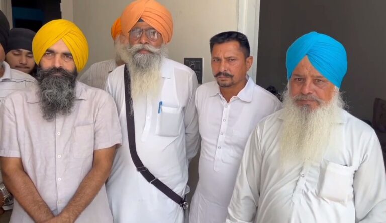 ਅੰਮ੍ਰਿਤਸਰ ’ਚ ਮੌਜੂਦ ਸਰਪੰਚ ਨੂੰ ਨਸ਼ਾ ਤਸਕਰਾਂ ਦੀ ਧਮਕੀ/ ਨੌਜਵਾਨ ਦੀ ਗ੍ਰਿਫਤਾਰੀ ਤੋਂ ਬਾਅਦ ਘਰ ਆ ਕੇ ਕੀਤੀ ਬਹਿਸ਼