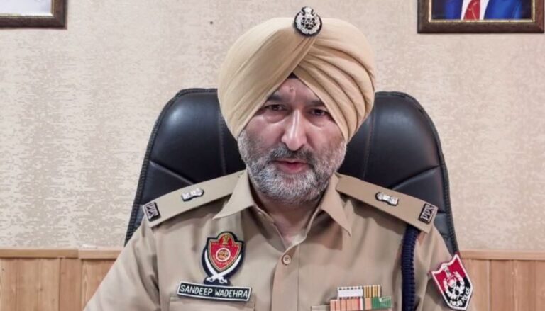 ਫਰੀਦਕੋਟ ’ਚ ਨਸ਼ਾ ਛੁਡਾਊ ਕੇਂਦਰ ਤੋਂ 18 ਮਰੀਜ਼ ਫਰਾਰ/ 10 ਨੂੰ ਮੁੜ ਕੀਤਾ ਕਾਬੂ, 8 ਅਜੇ ਵੀ ਦੱਸੇ ਜਾ ਰਹੇ ਗਾਇਬ