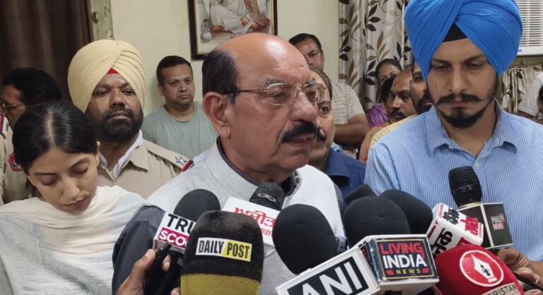 ਜਲੰਧਰ ’ਚ ਸ਼ੁਰੂ ਹੋਈ ਈਜ਼ੀ ਰਜਿਸਟ੍ਰੇਸ਼ਨ ਯੋਜਨਾ/ ਕੈਬਨਿਟ ਮੰਤਰੀ ਮਹਿੰਦਰ ਭਗਤ ਨੇ ਕਰਵਾਈ ਸ਼ੁਰੂਆਤ