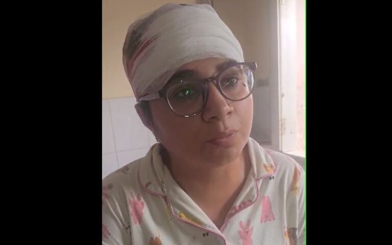 ਅਬੋਹਰ ’ਚ ਨੌਜਵਾਨ ਵੱਲੋਂ ਲੜਕੀ ’ਤੇ ਜਾਨਲੇਵਾ ਹਮਲਾ/ ਦੋਸਤੀ ਤੋਂ ਮਨ੍ਹਾਂ ਕਰਨ ਤੋਂ ਨਾਰਾਜ਼ ਹੋ ਕੇ ਹਮਲੇ ਦੇ ਇਲਜ਼ਾਮ / ਹਸਪਤਾਲ ’ਚ ਜ਼ੇਰੇ ਇਲਾਜ ਪੀੜਤਾਂ ਨੇ ਮੰਗਿਆ ਇਨਸਾਫ਼