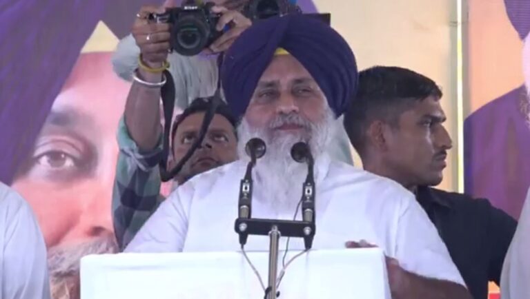 ਤਰਨਤਾਰਨ ਜ਼ਿਮਨੀ ਚੋਣ ਲਈ ਅਕਾਲੀ ਦਲ ਨੇ ਖਿੱਚੀ ਤਿਆਰੀ; ਬੀਬੀ ਸੁਖਵਿੰਦਰ ਕੌਰ ਨੂੰ ਐਲਾਨਿਆ ਆਪਣਾ ਉਮੀਦਵਾਰ; ਕਸਬਾ ਝਬਾਲ ਵਿਖੇ ਰੈਲੀ ਦੌਰਾਨ ਕੀਤਾ ਐਲਾਨ