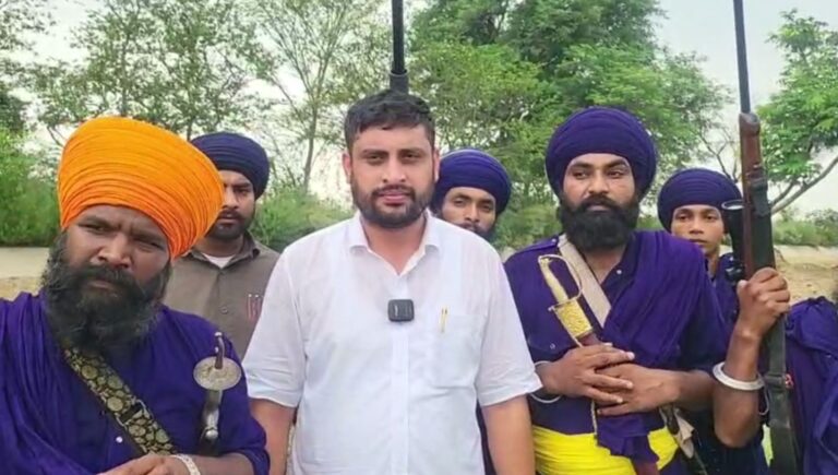 ਅੰਮ੍ਰਿਤਸਰ ਏਅਰਪੋਰਟ ਦੇ ਗੁਰਦੁਆਰਾ ਸਾਹਿਬ ਵਿਖੇ ਸਾਲਾਨਾ ਸਮਾਗਮ/ ਵੱਡੀ ਗਿਣਤੀ ਸੰਗਤ ਨੇ ਟੇਕਿਆ ਮੱਥਾ/ਬਾਬਾ ਜਵੰਦ ਸਿੰਘ ਜੀ ਦੀ ਮਨਾਈ 103ਵੀਂ ਬਰਸੀ