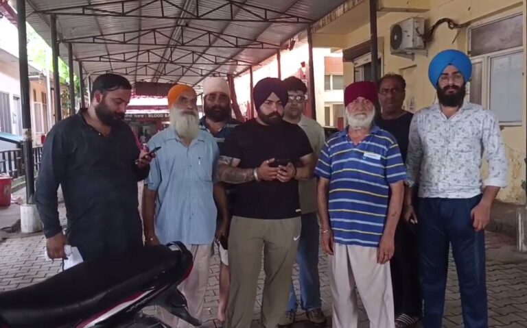 ਪਠਾਨਕੋਟ ’ਚ ਨਸ਼ੇ ਨੇ ਇਕ ਹੋਰ ਘਰ ਕੀਤਾ ਤਬਾਹ; ਨਸ਼ਈ ਪੁੱਤਰ ਤੋਂ ਤੰਗ ਮਾਂ ਨੇ ਕੀਤੀ ਖੁਦਕੁਸ਼ੀ; ਪੁਲਿਸ ਨੇ ਪੁੱਤਰ ਨੂੰ ਹਿਰਾਸਤ ’ਚ ਲੈ ਕੇ ਜਾਂਚ ਆਰੰਭੀ