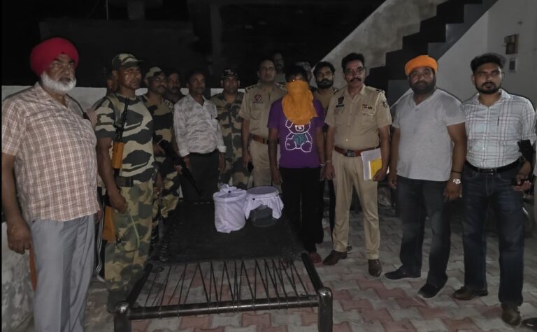 ਫਿਰੋਜ਼ਪੁਰ ਪੁਲਿਸ ਦੀ ਨਸ਼ਾ ਤਸਕਰੀ ਮਾਮਲੇ ’ਚ ਵੱਡੀ ਕਾਰਵਾਈ; ਇਕ ਕਿੱਲੋਗਰਾਮ ਤੋਂ ਵਧੇਰੇ ਹੈਰੋਇਨ ਤੇ ਡਰੋਨ ਸਮੇਤ ਨਸ਼ਾ ਤਸਕਰ ਕਾਬੂ