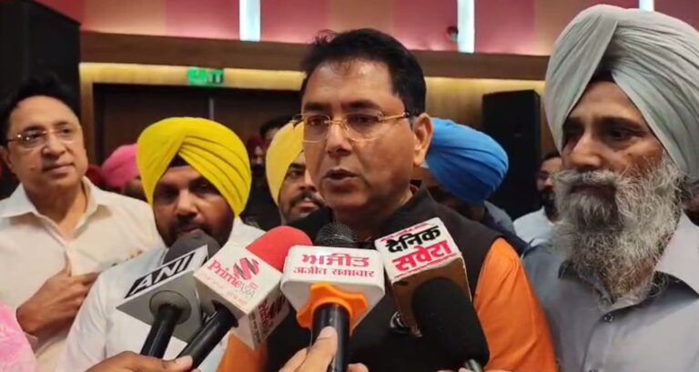 ਅੰਮ੍ਰਿਤਸਰ ਡੀਸੀ ਵੱਲੋਂ ਟੈਲੈਂਟ ਆਈਡੈਂਟੀਫਿਕੇਸ਼ਨ ਦਾ ਆਯੋਜਨ/ 1300 ਤੋਂ ਵਧੇਰੇ ਬੱਚਿਆਂ ਨੇ ਈਵੈਂਟ ’ਚ ਕੀਤੀ ਸ਼ਿਰਕਤ/ ਕੈਬਨਿਟ ਮੰਤਰੀ ਅਮਨ ਅਰੋੜਾ ਵੱਲੋਂ ਉਪਰਾਲੇ ਦੀ ਸ਼ਲਾਘਾ