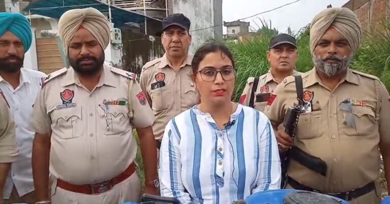 ਅੰਮ੍ਰਿਤਸਰ ਐਕਸਾਈਜ਼ ਵਿਭਾਗ ਵੱਲੋਂ 2150 ਲੀਟਰ ਲਾਹਣ ਬਰਾਮਦ; ਪਿੰਡ ਛਿੱਡਣ ਤੋਂ ਛਾਪੇਮਾਰੀ ਦੌਰਾਨ ਹੋਈ ਬਰਾਮਦਗੀ; ਡਰੇਨ ਕੰਢੇ ਲਾਵਾਰਿਸ ਹਾਲਤ ’ਚ ਰੱਖੀ ਸੀ ਲਾਹਣ