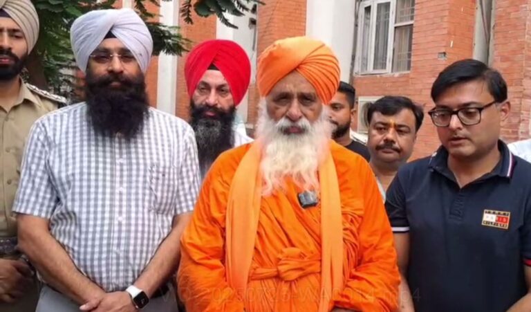 ਕਪੂਰਥਲਾ ਦੇ ਪ੍ਰਬੰਧਕੀ ਕੰਪਲੈਕਸ ਵਿਖੇ ਪੌਦਾ ਲਾਉਣ ਮੁਹਿੰਮ ਸ਼ੁਰੂ; ਵਾਤਾਵਰਣ ਦੇ ਮੁੱਦੇ ਨੂੰ ਸੰਸਦ ਅੰਦਰ ਉਠਾਉਣ ਦਾ ਕੀਤਾ ਵਾਅਦਾ