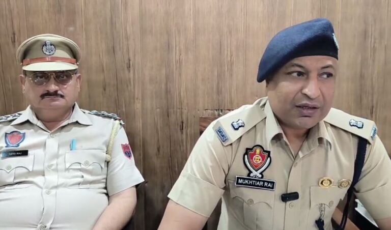 ਫਾਜਿਲਕਾ ਪੁਲਿਸ ਦੀ ਫਿਰੌਤੀ ਮੰਗਣ ਮਾਮਲੇ ’ਚ ਕਾਰਵਾਈ/ ਤਿੰਨ ਜਣਿਆਂ ਨੂੰ ਨਾਮਜ਼ਦ ਕਰ ਕੇ ਦੋ ਨੂੰ ਕੀਤਾ ਗ੍ਰਿਫਤਾਰ/ ਗੈਂਗਸਟਰਾਂ ਦੇ ਨਾਮ ਤੇ ਲੋਕਾਂ ਨੂੰ ਕਰਦੇ ਦੀ ਧਮਕੀ ਫੋਨ