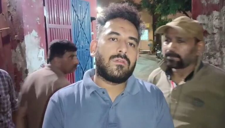 ਲੁਧਿਆਣਾ ’ਚ ਰੇਡੀਮੇਡ ਕਾਰੋਬਾਰੀਆਂ ਵਿਚਾਲੇ ਖੂਨੀ ਝੜਪ/ ਦੋ ਦੇ ਪਾਟੇ ਸਿਰ, ਲੜਾਈ ਦੀਆਂ ਸੀਸੀਟੀਵੀ ਵਾਇਰਲ/ ਰਿਸ਼ਤੇ ਤੋਂ ਮਨ੍ਹਾਂ ਕਰਨ ਦੀ ਰੰਜ਼ਿਸ਼ ਨਾਲ ਹਮਲੇ ਦਾ ਦੋਸ਼