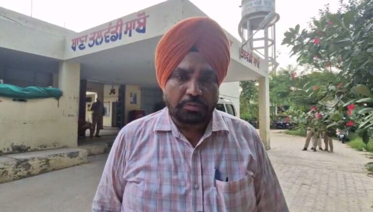 ਬਠਿੰਡਾ ਵਿਜੀਲੈਂਸ ਵੱਲੋਂ ਰਿਸ਼ਵਤ ਦੇ ਦੋਸ਼ ਹੇਠ ਏਐਸਆਈ ਤੇ ਦੋ ਹੋਲਦਾਰ ਕਾਬੂ; 20 ਹਜ਼ਾਰ ਰਿਸ਼ਵਤ ਲੈਂਦਿਆਂ ਨੂੰ ਰੰਗੇ ਹੱਥੀਂ ਕੀਤਾ ਗ੍ਰਿਫਤਾਰ; ਮੁਦਈ ਦੇ ਪਿਤਾ ਨੂੰ ਭੁੱਕੀ ਤੇ ਸ਼ਰਾਬ ਦੇ ਪਰਚੇ ਚੋਂ ਕੱਢਣ ਬਦਲੇ ਮੰਗੀ ਸੀ ਰਿਸ਼ਵਤ