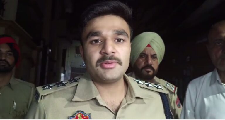 ਜਲੰਧਰ ’ਚ ਬੰਦੂਕ ਦਿਖਾ ਕੇ ਲੁੱਟੇ ਨਕਦੀ ਤੇ ਗਹਿਣੇ/ ਘਰ ਅੰਦਰ ਮੌਜੂਦ ਨੌਜਵਾਨ ਨੂੰ ਬੰਦੀ ਬਣਾ ਕੇ ਅੰਜ਼ਾਮ ਦਿੱਤੀ ਘਟਨਾ