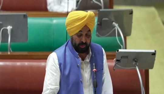 ਪੰਜਾਬ ਵਿਧਾਨ ਸਭਾ ‘ਚ ਬੇਅਦਬੀ ‘ਤੇ ਬਿੱਲ ਪੇਸ਼; ਮੁੱਖ ਮੰਤਰੀ ਮਾਨ ਨੇ ਪੇਸ਼ ਕੀਤਾ ਬਿੱਲ; ਪ੍ਰਤਾਪ ਬਾਜਵਾ ਦੀ ਮੰਗ ਤੇ ਭਲਕੇ ਹੋਵੇਗੀ ਬਹਿਸ਼