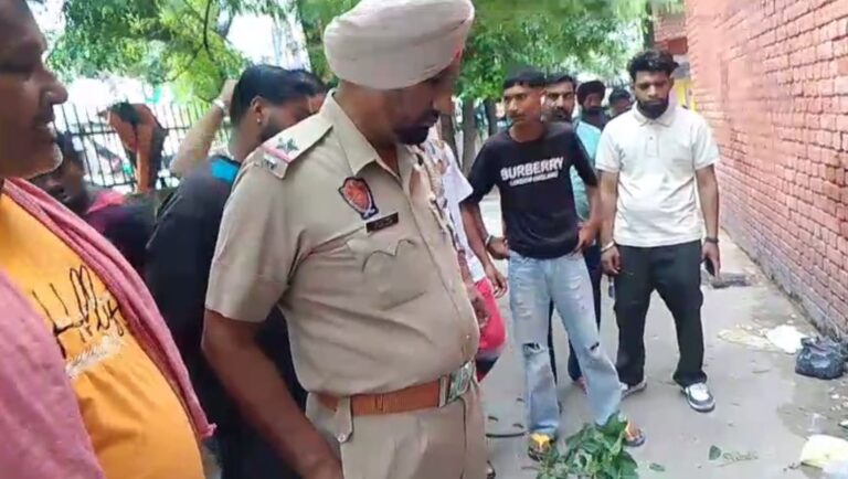 ਕਪੂਰਥਲਾ ਦੇ ਬੱਸ ਸਟੈਂਡ ਨੇੜੇ ਮਿਲਿਆ ਮਨੁੱਖੀ ਭਰੂਣ; ਅਣਪਛਾਤਾ ਵਿਅਕਤੀ ਭਰੂਣ ਸੁੱਟ ਕੇ ਹੋਇਆ ਫਰਾਰ