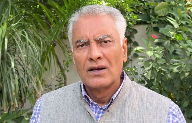 ਭਾਜਪਾ ਆਗੂ ਸੁਨੀਲ ਜਾਖੜ ਦਾ ਪੰਜਾਬ ਸਰਕਾਰ ’ਤੇ ਹਮਲਾ;  ਭਾਜਪਾ ਆਗੂਆਂ ਨੂੰ ਹਿਰਾਸਤ ’ਚ ਲੈਣ ਦਾ ਕੀਤਾ ਵਿਰੋਧ; ਕਿਹਾ, ਸਰਕਾਰ ਦਾ ਤਾਨਾਸ਼ਾਹੀ ਰਵੱਈਆ ਸਾਹਮਣੇ ਆ ਗਿਐ