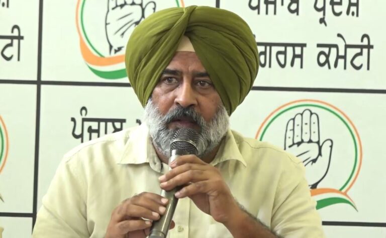 ਕਾਂਗਰਸੀ ਵਿਧਾਇਕ ਪ੍ਰਗਟ ਸਿੰਘ ਨੇ ਵੱਖ ਵੱਖ ਮੁੱਦਿਆਂ ਨੂੰ ਲੈ ਕੇ ਘੇਰੀ ਸਰਕਾਰ; ਬੇਅਦਬੀਆਂ ਮਾਮਲੇ ਬਾਰੇ ਸਿਆਸੀਆਂ ਆਗੂਆਂ ਦੀ ਚੁੱਪੀ ’ਤੇ ਚੁੱਕੇ ਸਵਾਲ; ਡੇਰਾ ਸਿਰਸਾ ਨੂੰ ਪੈਰੋਲ ਦੇ ਹਵਾਲੇ ਨਾਲ ਆਪ ਤੇ ਭਾਜਪਾ ਵੱਲ ਸਾਧੇ ਨਿਸ਼ਾਨੇ