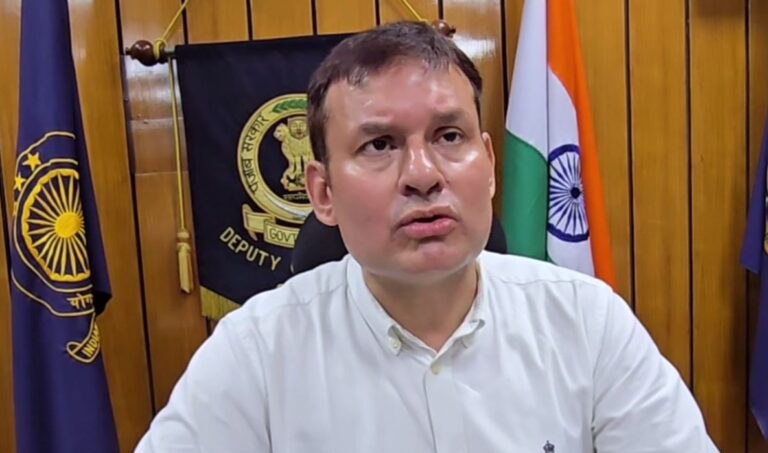 ਸੰਗਰੂਰ ਨੂੰ ਮਿਲਿਆ ਨਵਾਂ ਡਿਪਟੀ ਕਮਿਸ਼ਨਰ; ਰਾਹੁਲ ਚਾਬਾ ਨੇ ਸੰਭਾਲਿਆ ਨਵੇਂ ਡੀਸੀ ਵਜੋਂ ਅਹੁਦਾ; ਕਿਹਾ, ਲੋਕਾਂ ਨੂੰ ਸਰਕਾਰੀ ਦਫ਼ਤਰਾਂ ਅੰਦਰ ਦਿੱਤਾ ਜਾਵੇ ਮਾਨ-ਸਨਮਾਨ