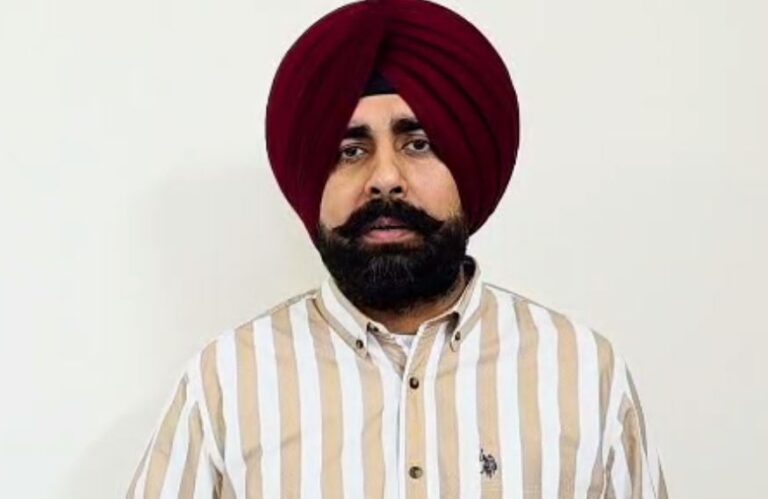 ਸ਼੍ਰੋਮਣੀ ਅਕਾਲੀ ਦਲ ਨੇ ਰਾਸ਼ਨ ਕਾਰਡ ਕੱਟਣ ਨੂੰ ਲੈ ਕੇ ਘੇਰੀ ਸਰਕਾਰ; ਸਿਆਸਤ ਖੇਡਣ ਦੇ ਲਾਏ ਇਲਜ਼ਾਮ; ਪੰਜਾਬ ਸਰਕਾਰ ਨੂੰ ਆਪਣੇ ਖਰਚੇ ’ਤੇ ਰਾਸ਼ਨ ਵੰਡਣ ਦੀ ਦਿੱਤੀ ਸਲਾਹ