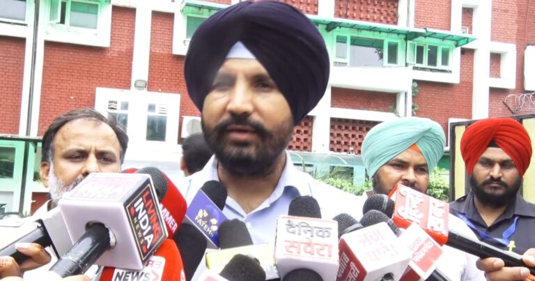 ਲੈਂਡ ਪੁਲਿੰਗ ਪਾਲਸੀ ਡੀ-ਨੋਟੀਫਾਈ ਨੂੰ ਲੈ ਕੇ ਬੋਲੇ ਰਾਜਾ ਵੜਿੰਗ; ਬਿਨਾਂ ਵਜ੍ਹਾ ਬਦਨਾਮੀ ਖੱਟਣ ਦੀ ਭਾਗੀਦਾਰ ਬਣੀ ਐ ਸਰਕਾਰ; ਕਿਹਾ, ਸਰਕਾਰ ਨੂੰ ਪਾਲਸੀ ਵਾਪਸ ਲੈਣ ਦਾ ਹੁਣ ਨਹੀਂ ਹੋਵੇਗਾ ਫਾਇਦਾ